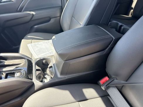 New 2026 GMC Canyon Elevation w/ Convenience Package AWD/4WD image 25