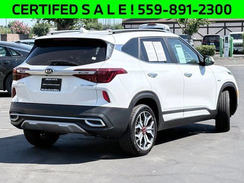 Certified 2021 Kia Seltos SX w/ SX Sunroof Package AWD/4WD image 5