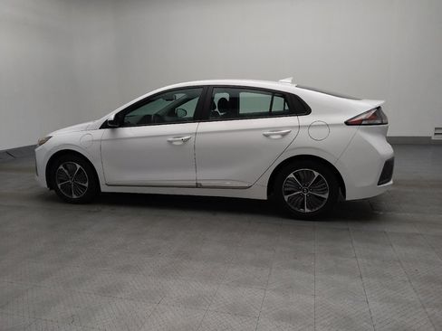 Used 2021 Hyundai Ioniq SE image 3