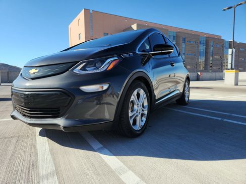 Used 2019 Chevrolet Bolt LT image 1