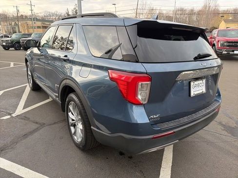 Used 2020 Ford Explorer XLT w/ Equipment Group 202A AWD/4WD image 6