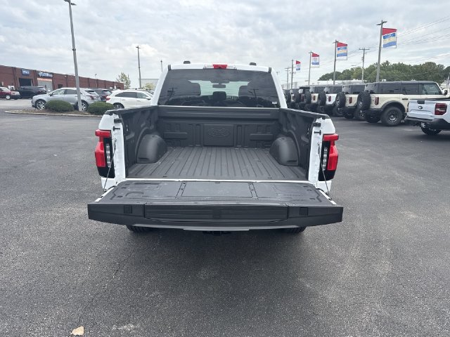 Used 2025 Ford F150 Lightning Flash AWD/4WD image 23