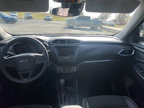 Used 2022 Chevrolet TrailBlazer LT image 23