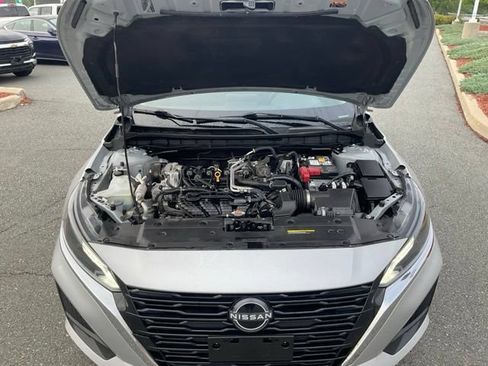 Used 2025 Nissan Altima 2.5 SV FWD image 21