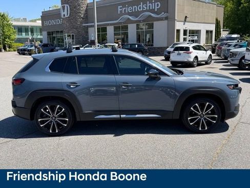 Used 2023 MAZDA CX-50 AWD 2.5 S w/ Accent Package image 4