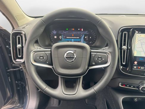 New 2026 Volvo XC40 B5 Core image 10