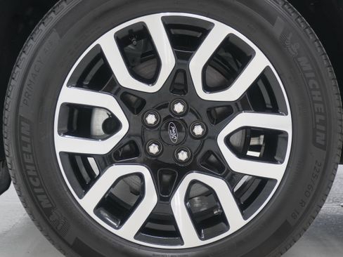 Used 2024 Ford Maverick Lariat AWD/4WD image 31