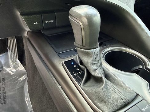 Used 2024 Toyota Camry SE FWD image 33