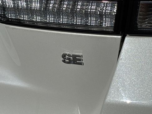 Used 2021 Mitsubishi Outlander Sport SE image 40