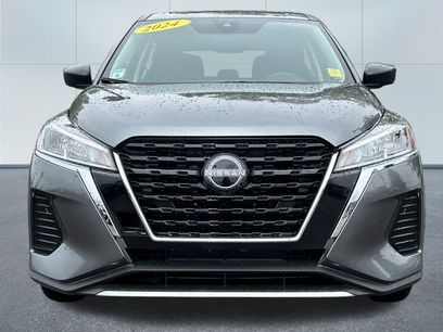 Used 2024 Nissan Kicks S
