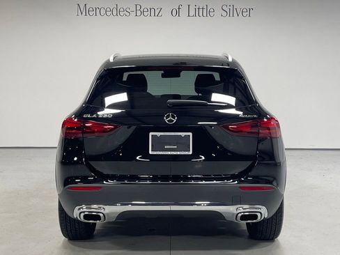 Certified 2026 Mercedes-Benz GLA 250 4MATIC image 4