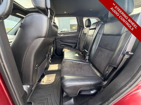 Used 2020 Jeep Grand Cherokee Altitude AWD/4WD image 16