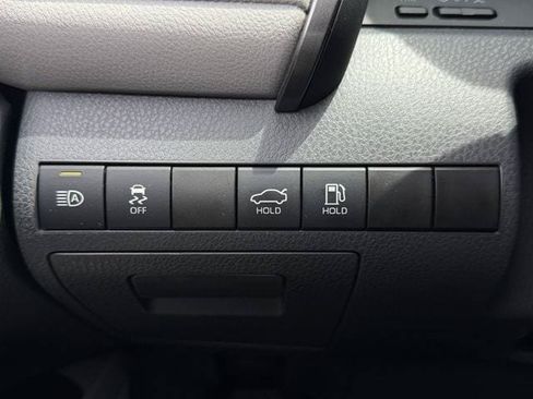 Used 2022 Toyota Camry LE w/ Convenience Package FWD image 21