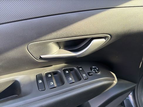 Used 2024 Hyundai Tucson SE FWD image 20
