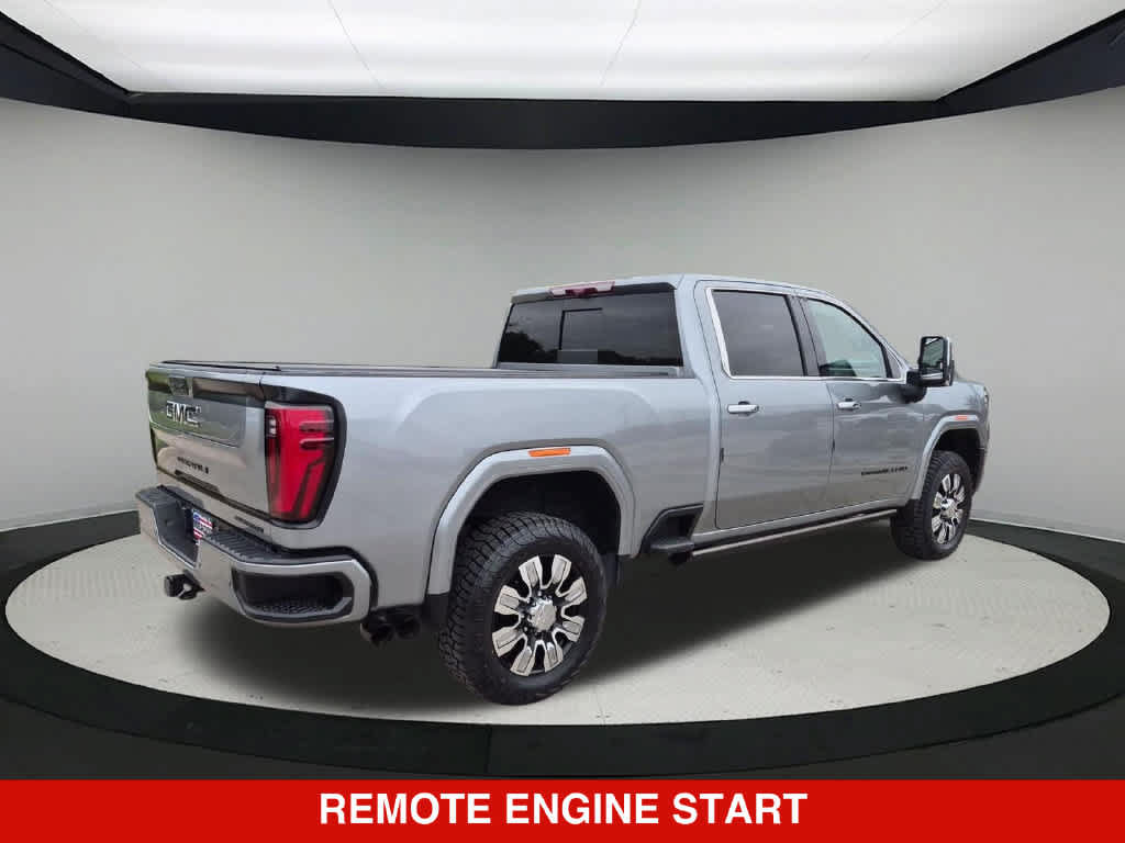 Used 2024 GMC Sierra 2500 Denali w/ Denali Reserve Package AWD/4WD image 7