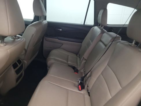Used 2017 Honda Pilot EX-L image 18