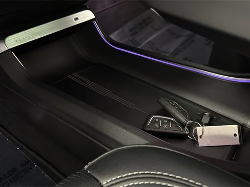 Used 2025 Cadillac Lyriq Sport image 38