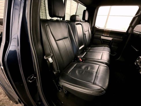 Used 2019 Ford F150 Lariat image 27