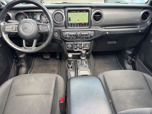 Used 2022 Jeep Wrangler Unlimited Sport image 6