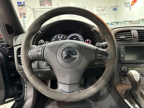 Used 2012 Chevrolet Corvette Convertible w/ 3LT Preferred Equipment Group image 29