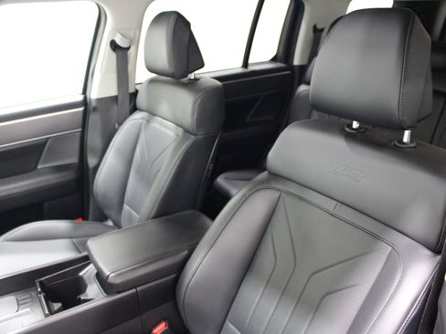 Used 2024 Hyundai Santa Fe XRT AWD/4WD image 4