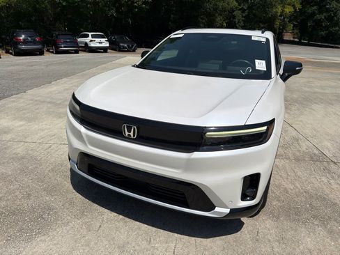 Used 2024 Honda Prologue Touring image 4