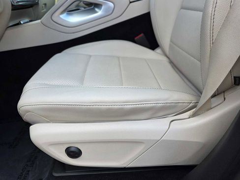 Used 2024 Mercedes-Benz GLE 350 4MATIC image 14