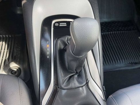 Used 2024 Toyota Corolla SE FWD image 21