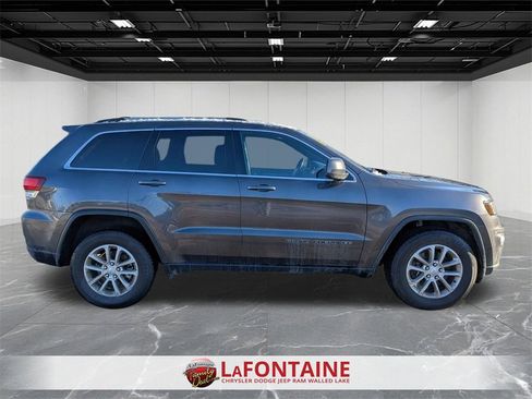 Certified 2021 Jeep Grand Cherokee Laredo X image 6