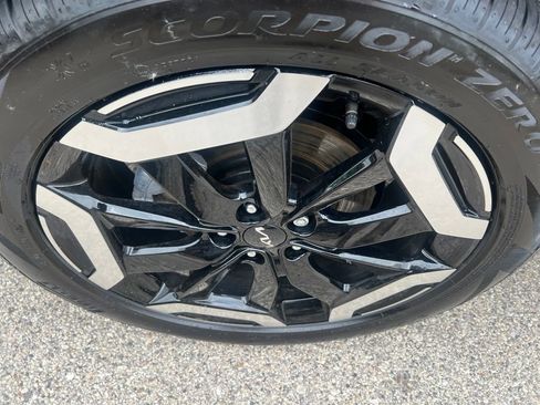 Certified 2025 Kia Telluride S AWD/4WD image 42