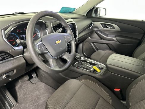 Used 2021 Chevrolet Traverse LS AWD/4WD image 21