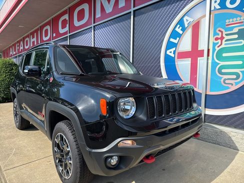 Used 2023 Jeep Renegade Trailhawk image 1