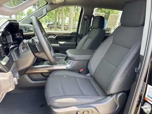 Used 2025 Chevrolet Silverado 1500 RST AWD/4WD image 20