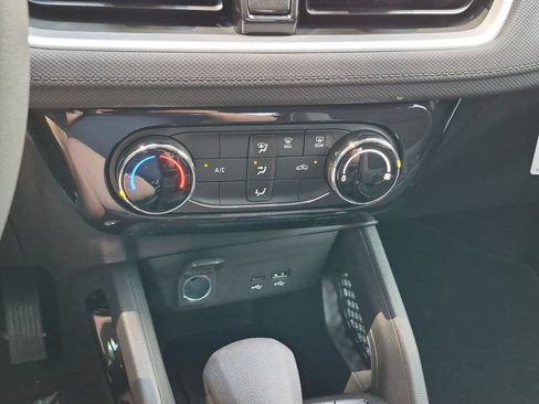 New 2026 Chevrolet TrailBlazer LT w/ Driver Confidence Package FWD image 25