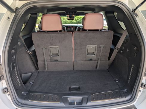 Used 2024 Dodge Durango GT RWD image 20
