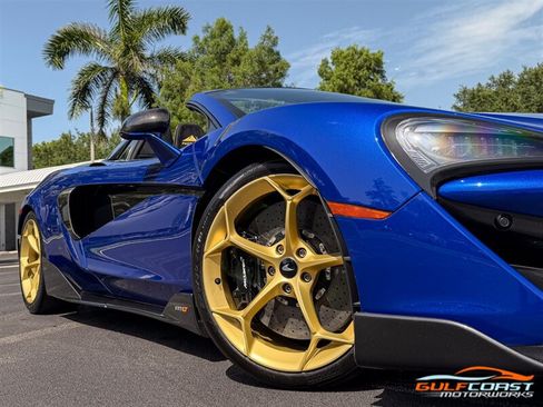 Used 2020 McLaren 600LT Spider RWD image 65