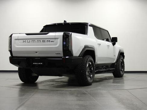 Used 2025 GMC Hummer EV 3X w/ Extreme Off-Road Package AWD/4WD image 4