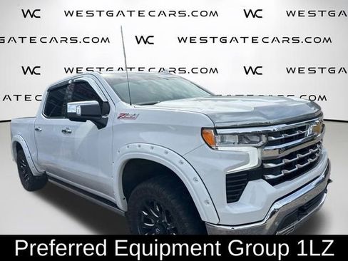 Used 2022 Chevrolet Silverado 1500 LTZ w/ LTZ Premium Package image 2