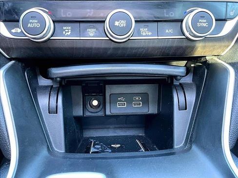 Used 2021 Honda Accord EX-L image 24