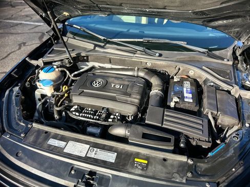 Used 2016 Volkswagen Passat 1.8T FWD image 25