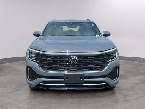 Used 2024 Volkswagen Atlas Cross Sport SEL R-Line AWD/4WD image 2