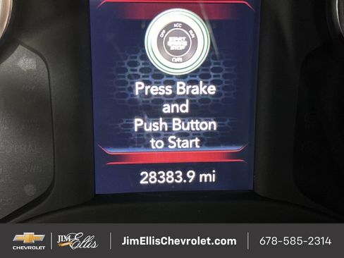 Used 2024 RAM 2500 Tradesman w/ Chrome Appearance Group image 13