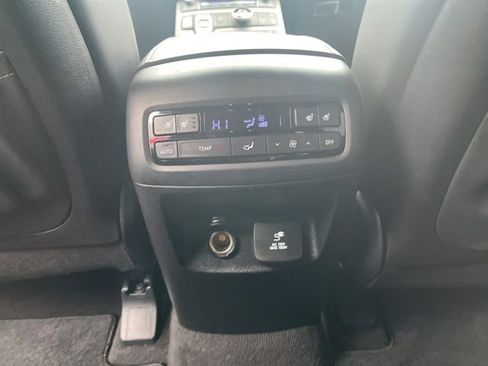 Used 2021 Hyundai Palisade Calligraphy image 18