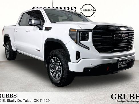 Used 2025 GMC Sierra 1500 AT4 AWD/4WD image 1