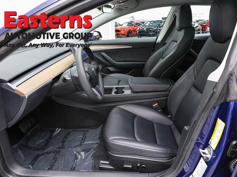 Used 2023 Tesla Model 3 Standard Range RWD image 14