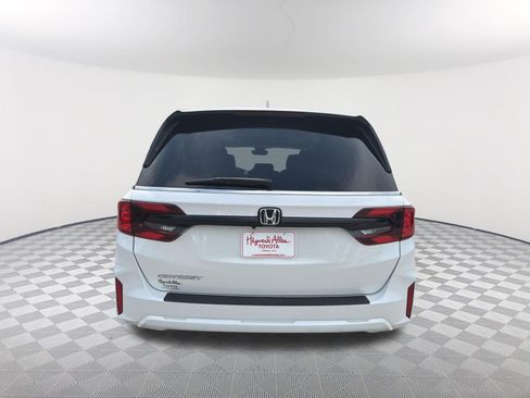 Used 2025 Honda Odyssey EX-L image 14