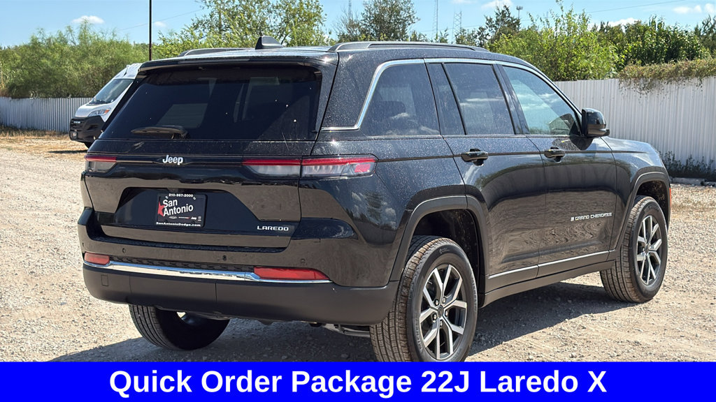 New 2027 Jeep Grand Cherokee Laredo X RWD image 3