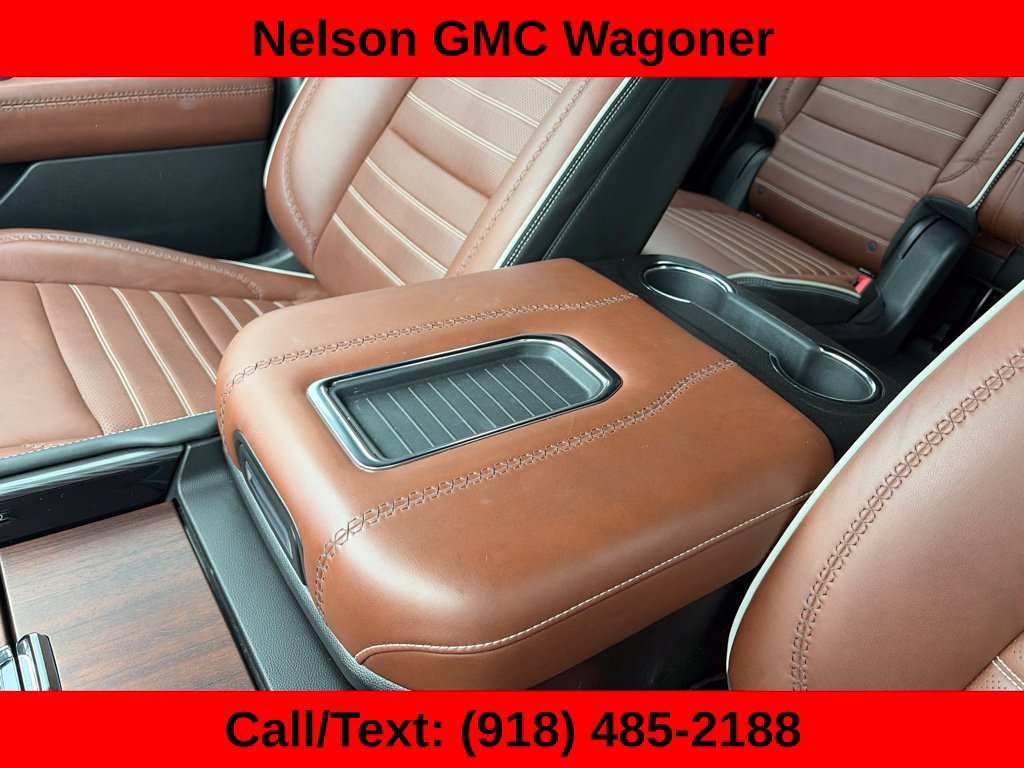 Used 2023 GMC Yukon Denali Ultimate AWD/4WD image 40