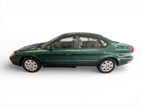Used 2000 Ford Taurus SE image 2
