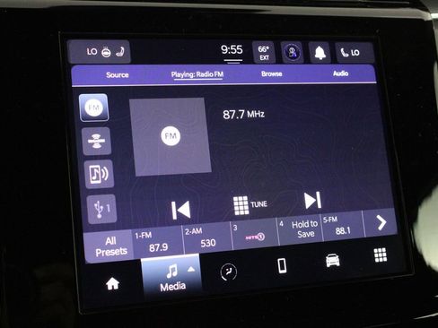 New 2025 Jeep Grand Cherokee Altitude image 32